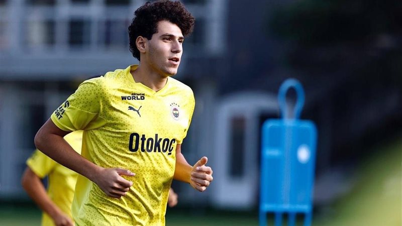 الجهاز الفني للمنتخب الوطني يقرر ضم هذا اللاعب بدلًا من حمدي فتحي بعد إصابته
